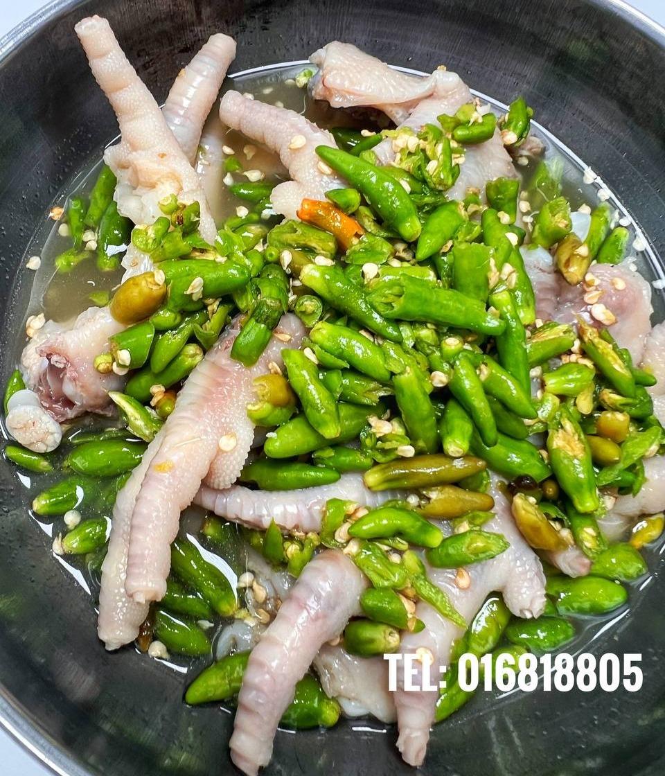 ជើងមាន់ម្ទេសខៀវ