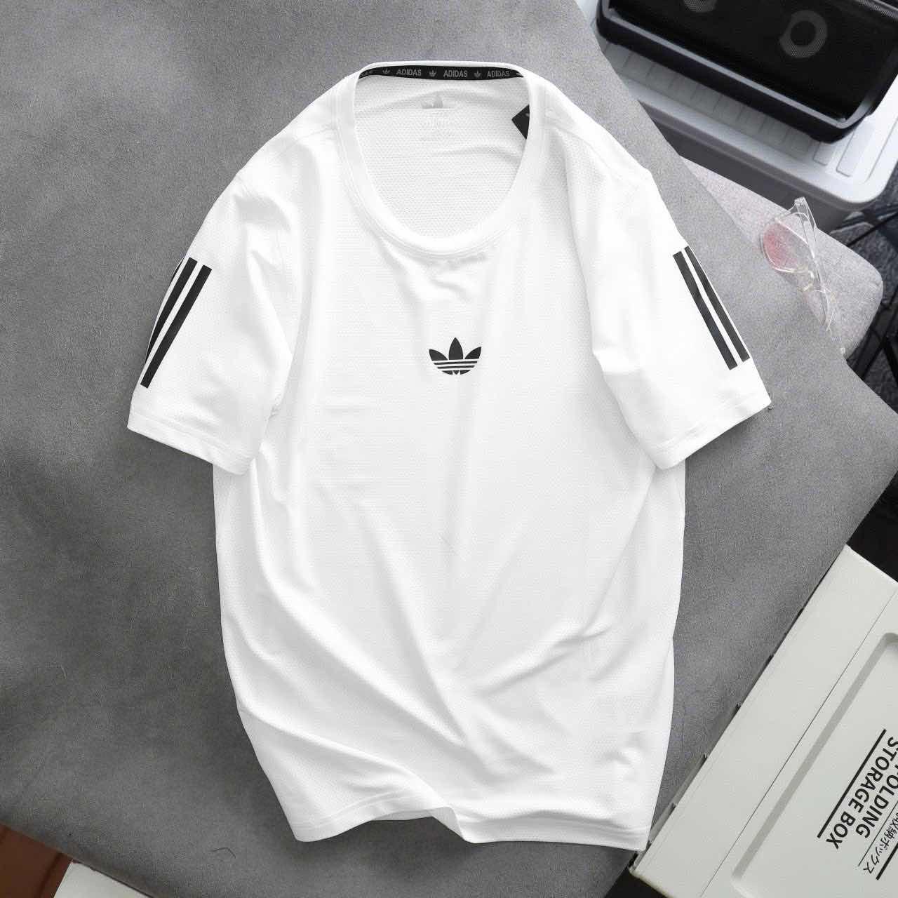 អាវយឺតសាច់សំបុកឃ្មុំ​Adidas 