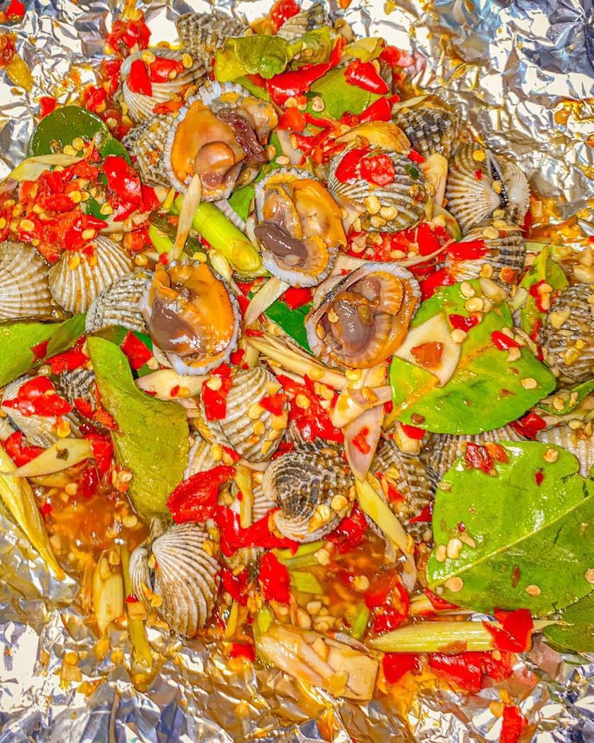 ងាវអប់