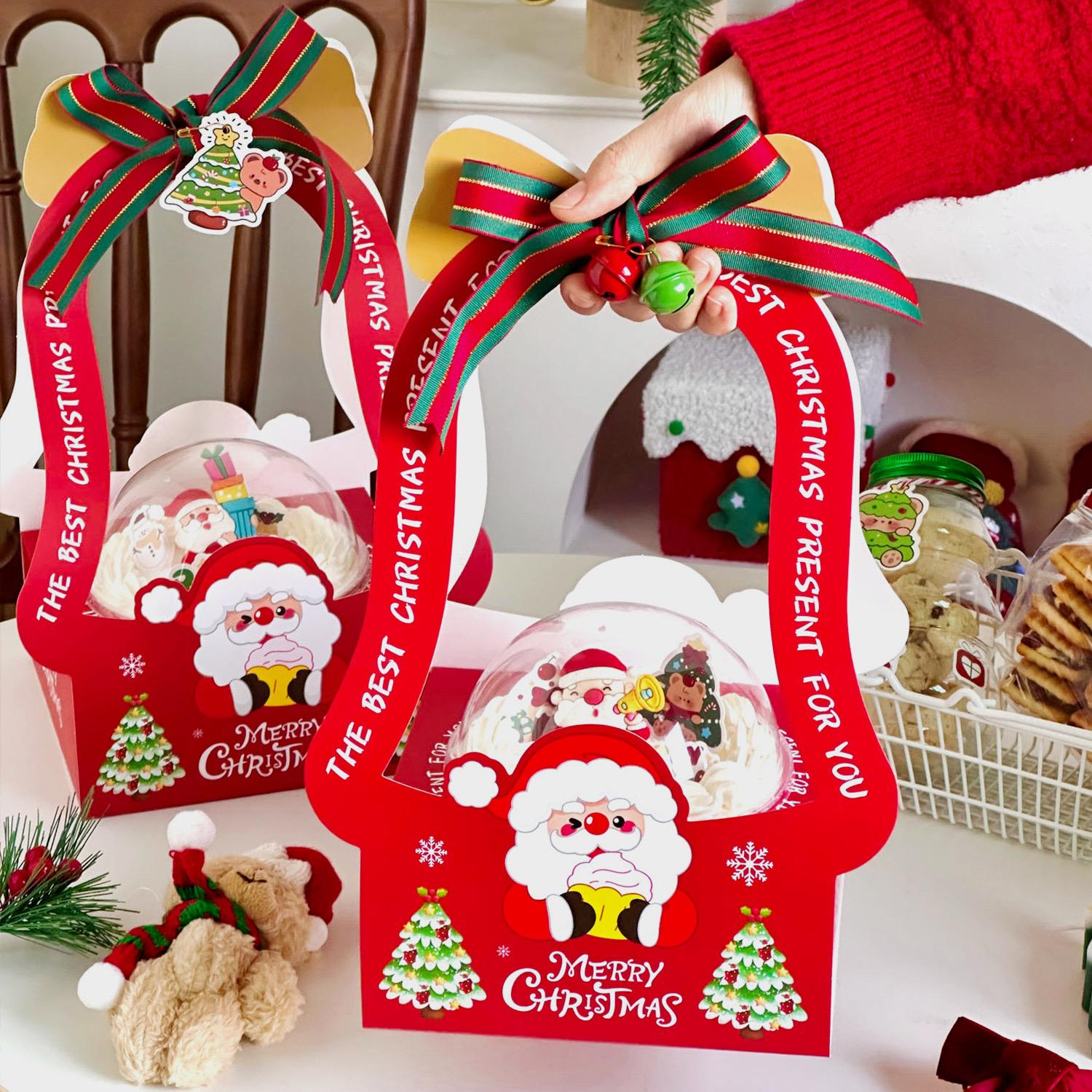 Christmas Cake Ball 