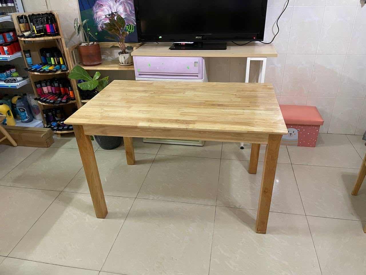 តុឈេីកៅស៊ូ​ ជេីងជ្រុង