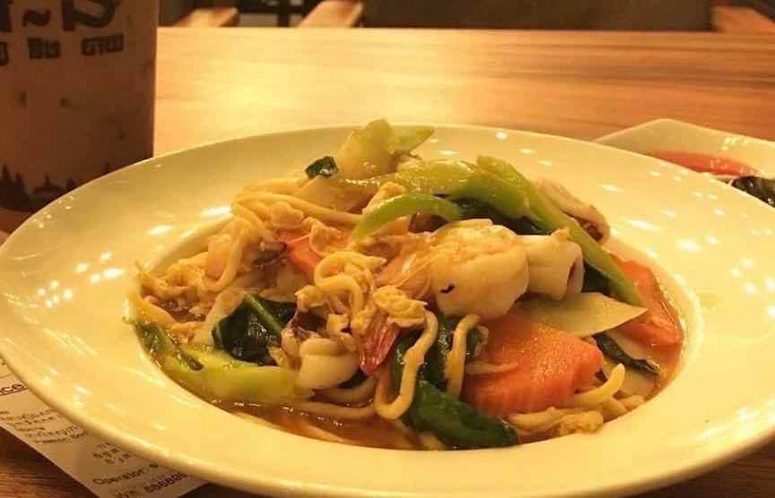 មីឆាគ្រឿងសមុទ្រ