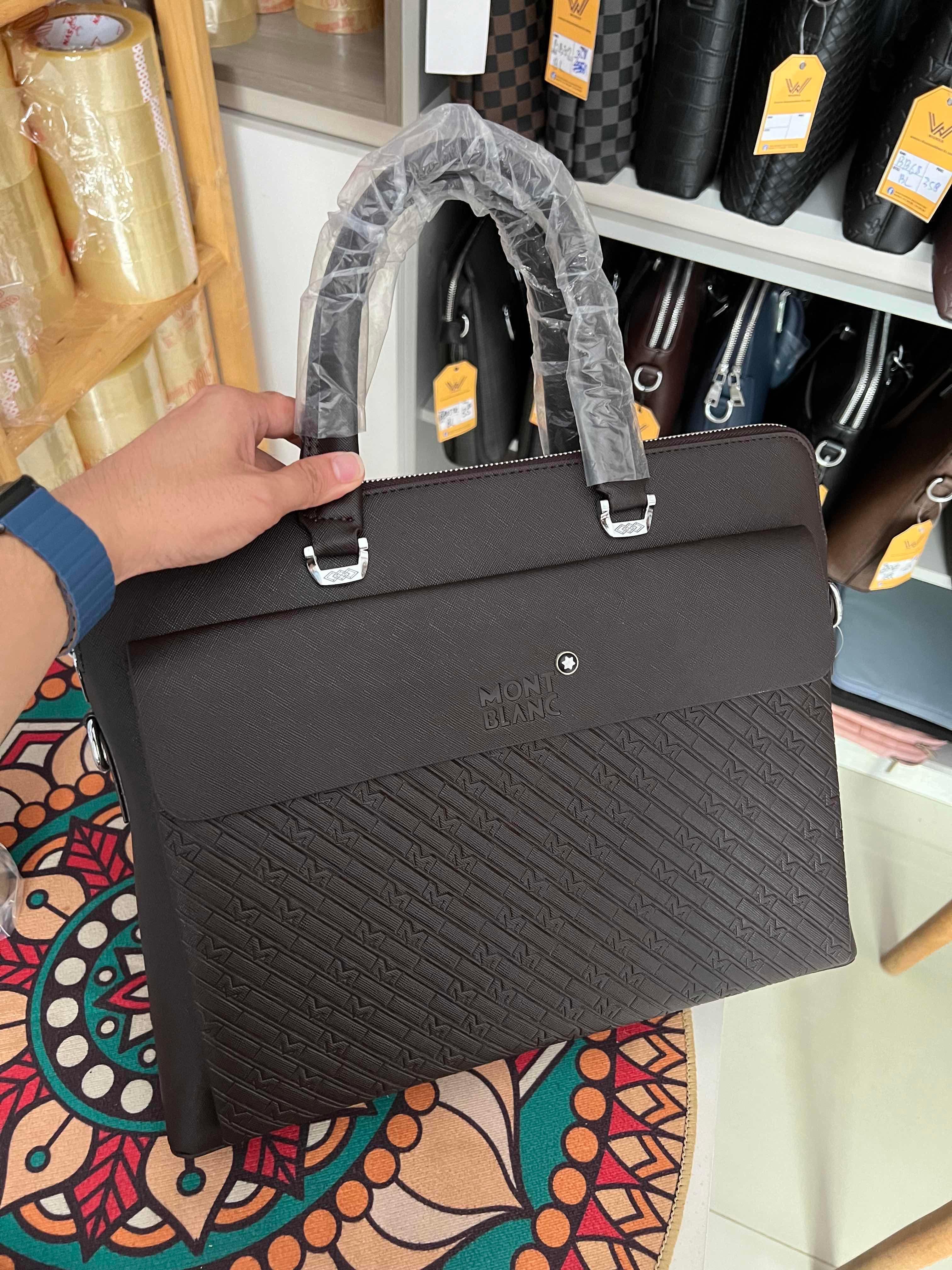 កាបូបធ្វើការ BB56