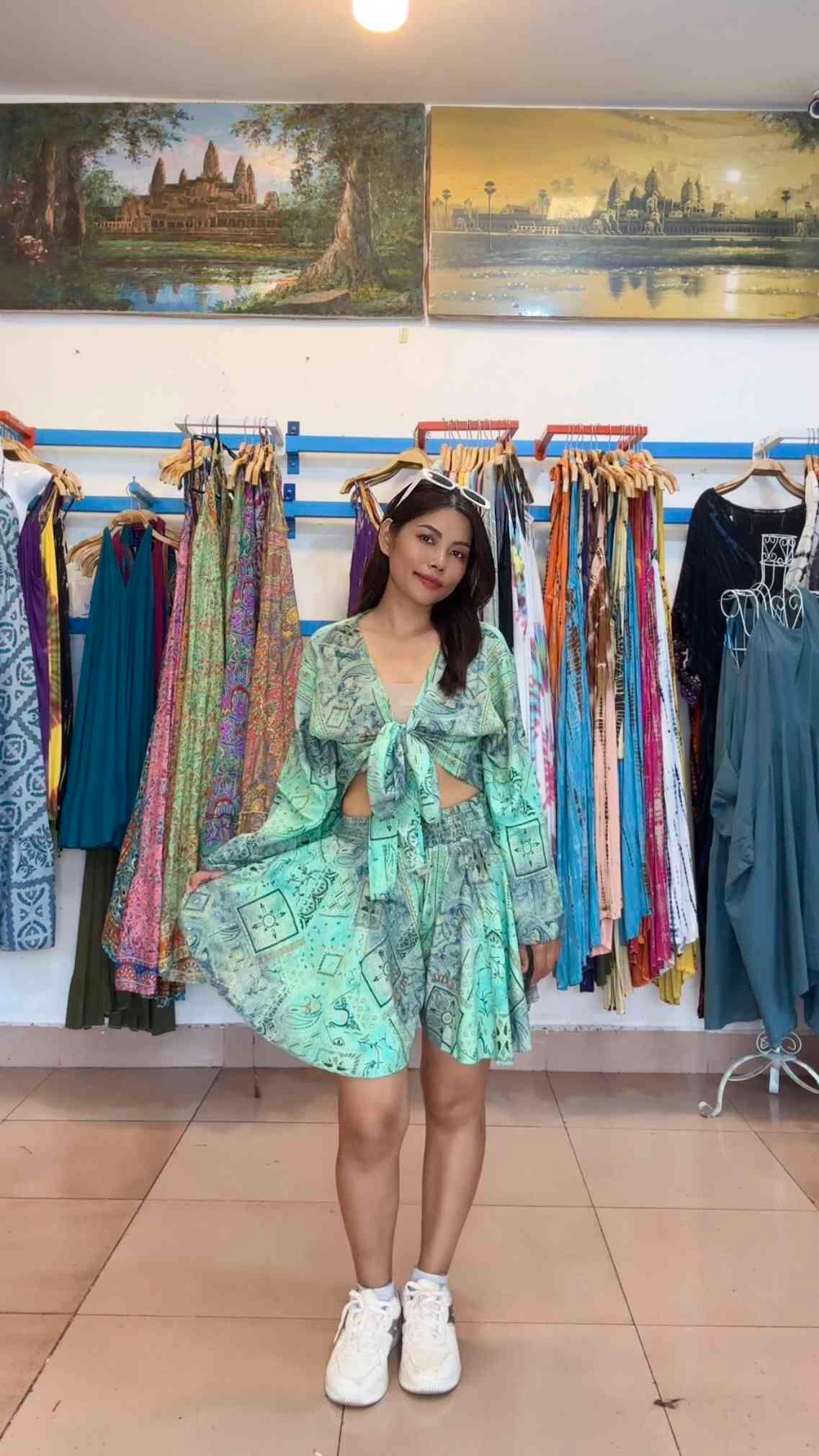 ឈុតសូត្រខោខ្លី B