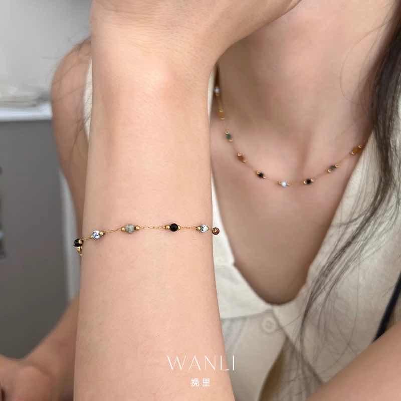 Necklace 17