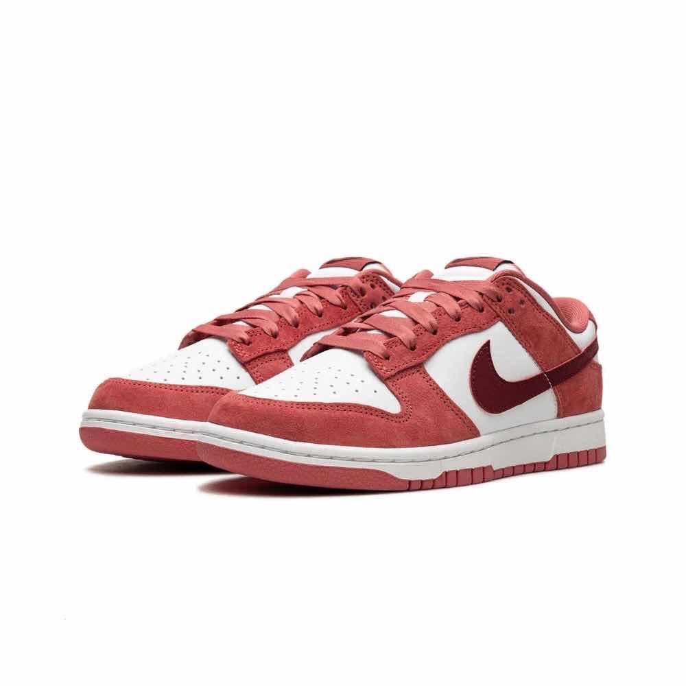 Nike Dunk Low Valentine’s Day 2024