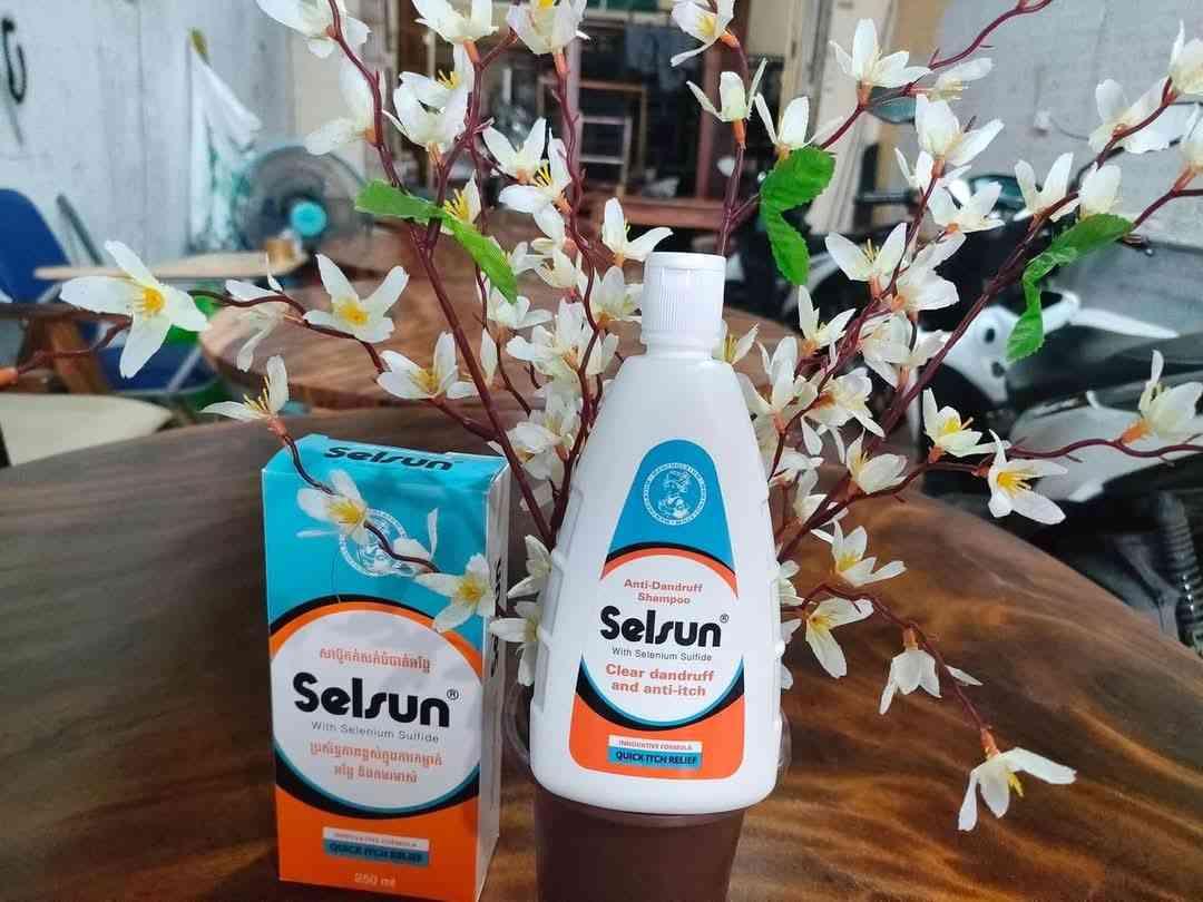 Selsun shampoo