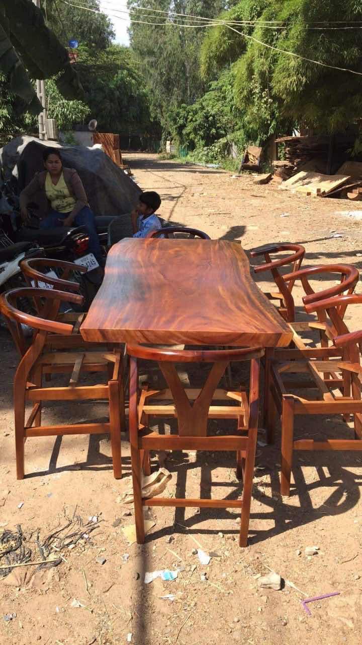 តុឈុតបាយ​ ឈេីអំពិលបារាំង