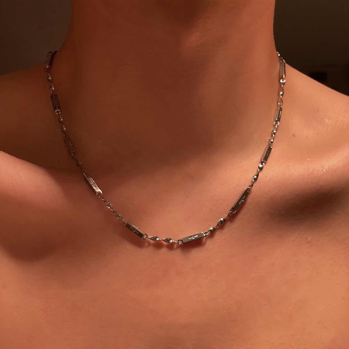 Necklace 05