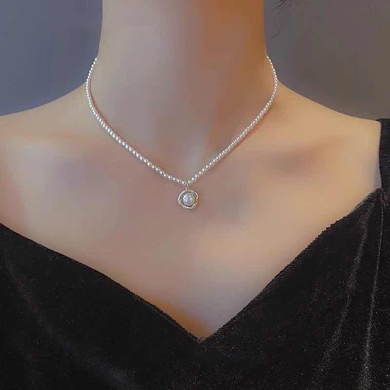 Necklace 61