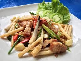 ឆាក្រអៅឈូក