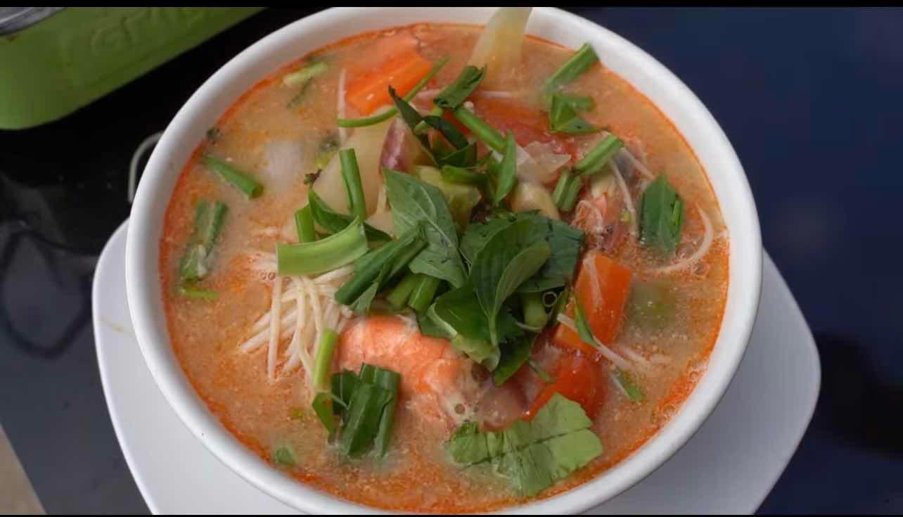 តុងយាំគ្រឿងសមុទ្រ ឆ្នាំង
