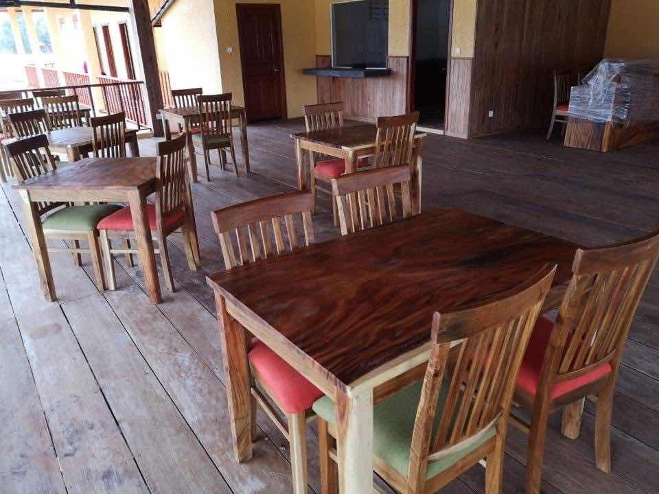 តុឈុត​ ឈេីអំពិលបារាំង