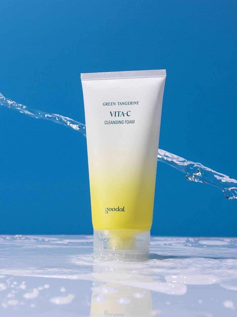 Goodal Green Tangerine VITA-C Cleansing foam