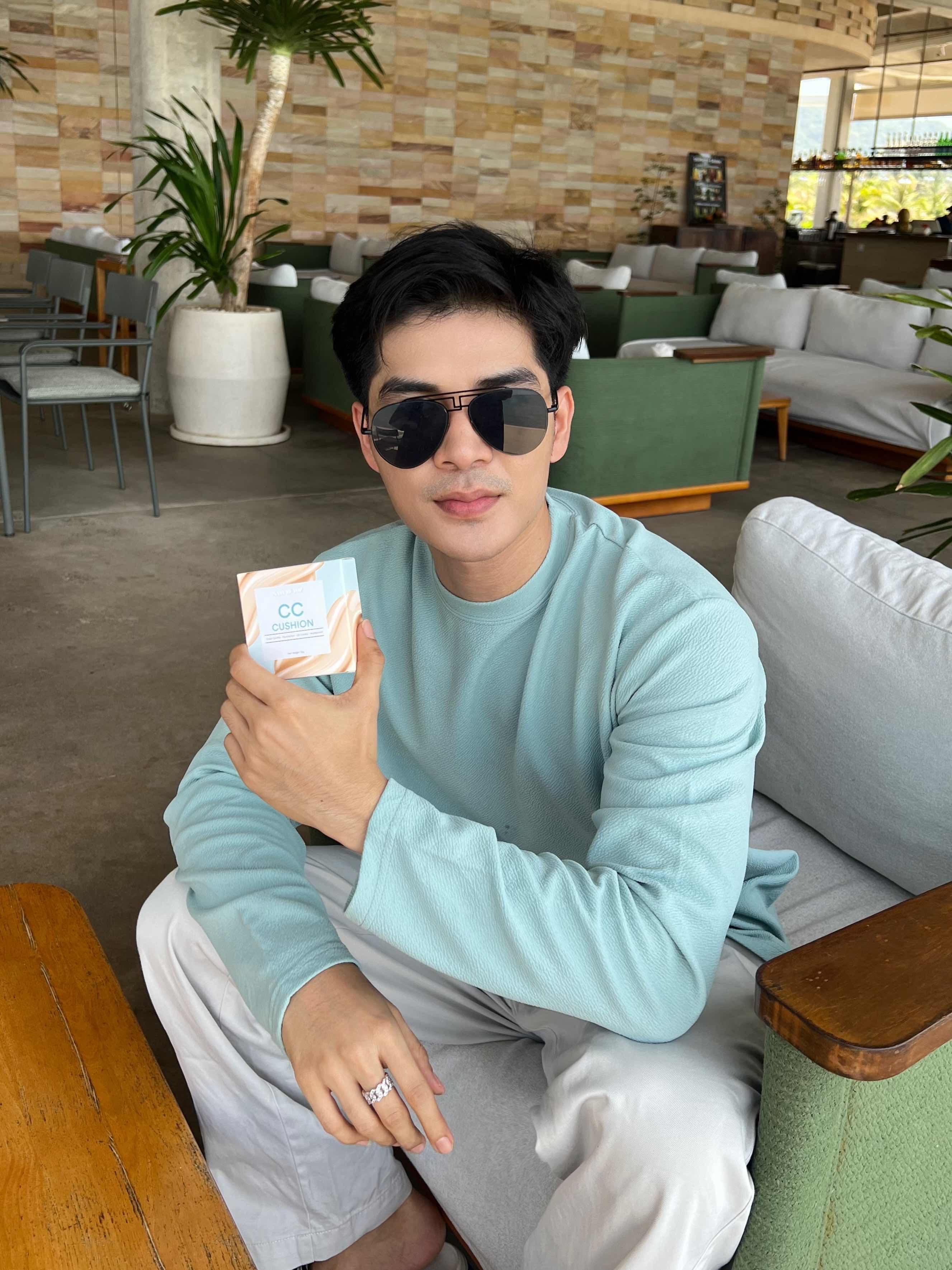 Cc CUSHION ជំនាន់ថ្មី ស្អាតប្លែក 