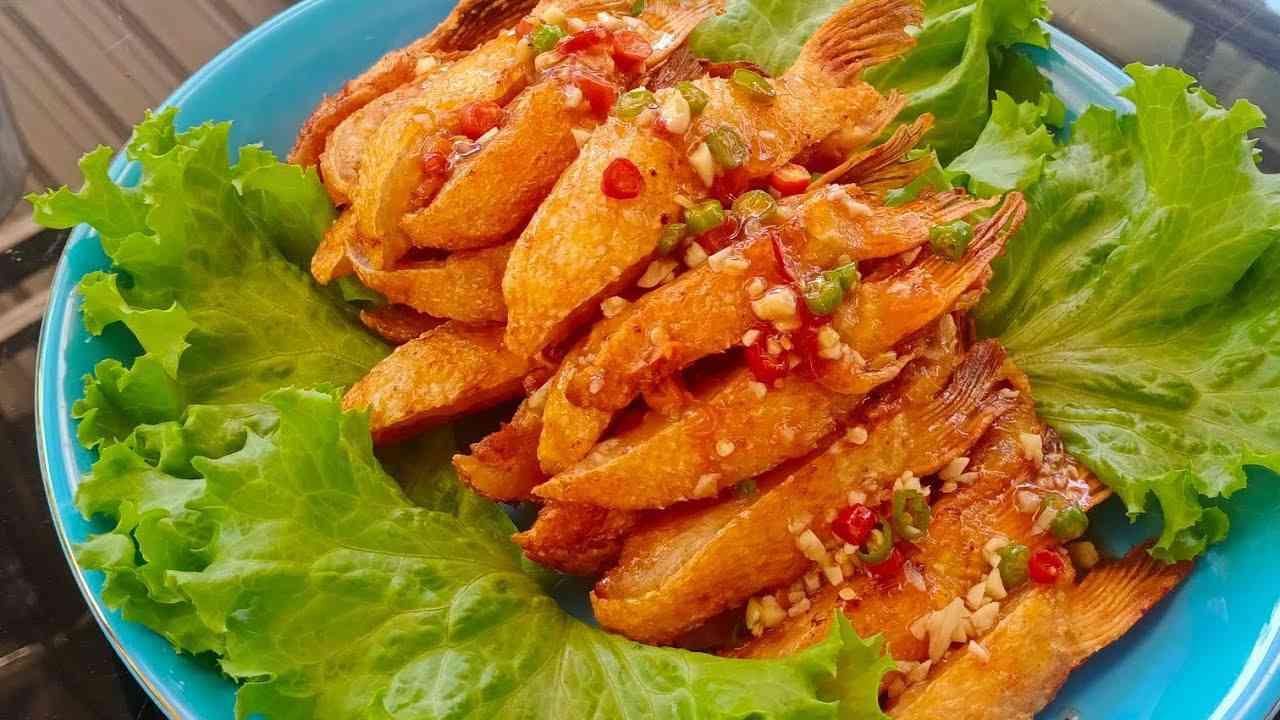 ព្រុយត្រីសាលម៉ុនលីងអំបិលម្ទេស